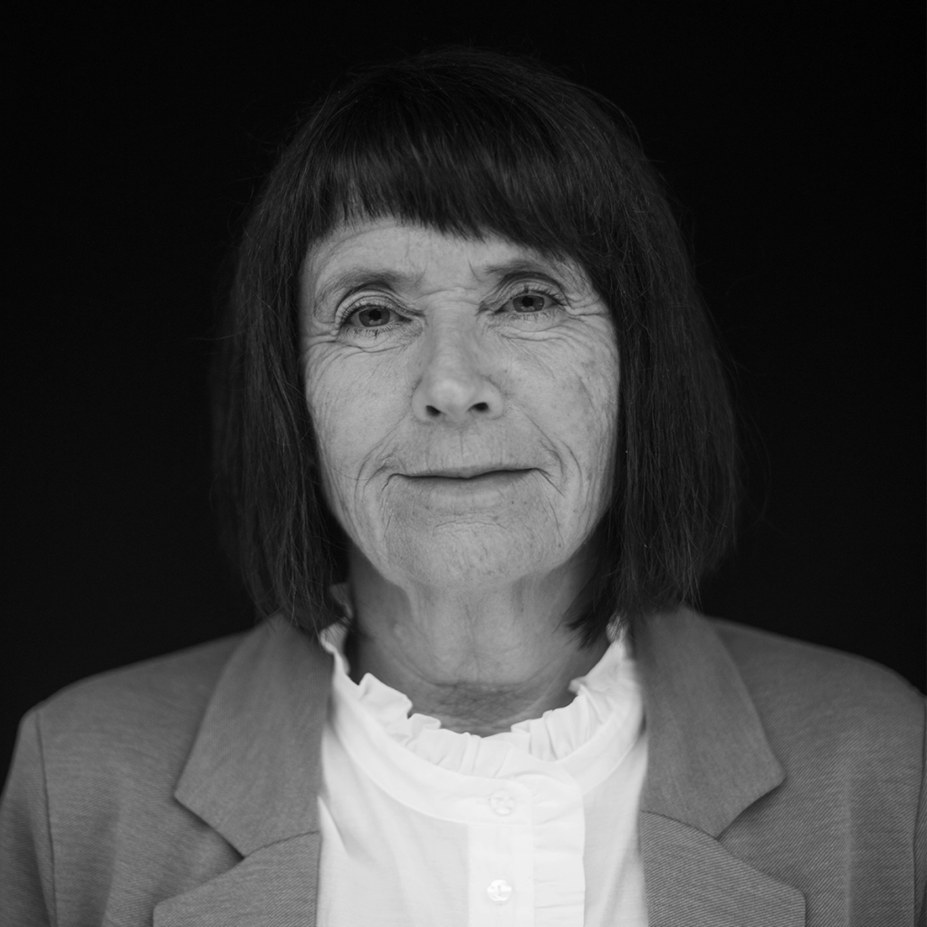 Bilde av ansatte Karin